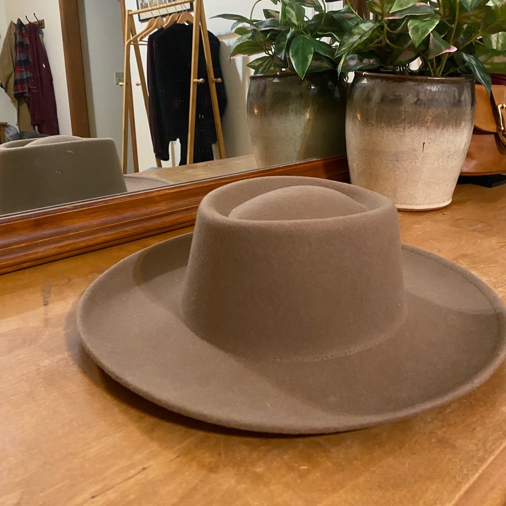 GIGI PIP Brown Felt Hat